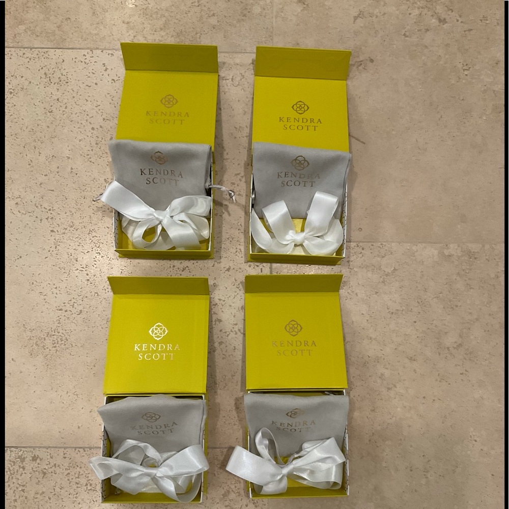 Kendra Scott Assortment #5 NWOT
